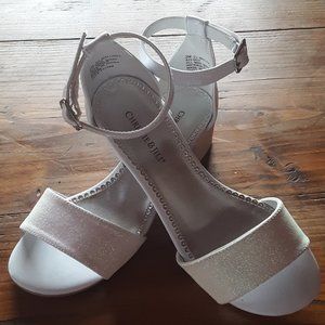 Girl's Size 2 Sparkly Dress Shoes